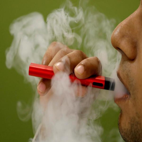 Vaping vs smoking